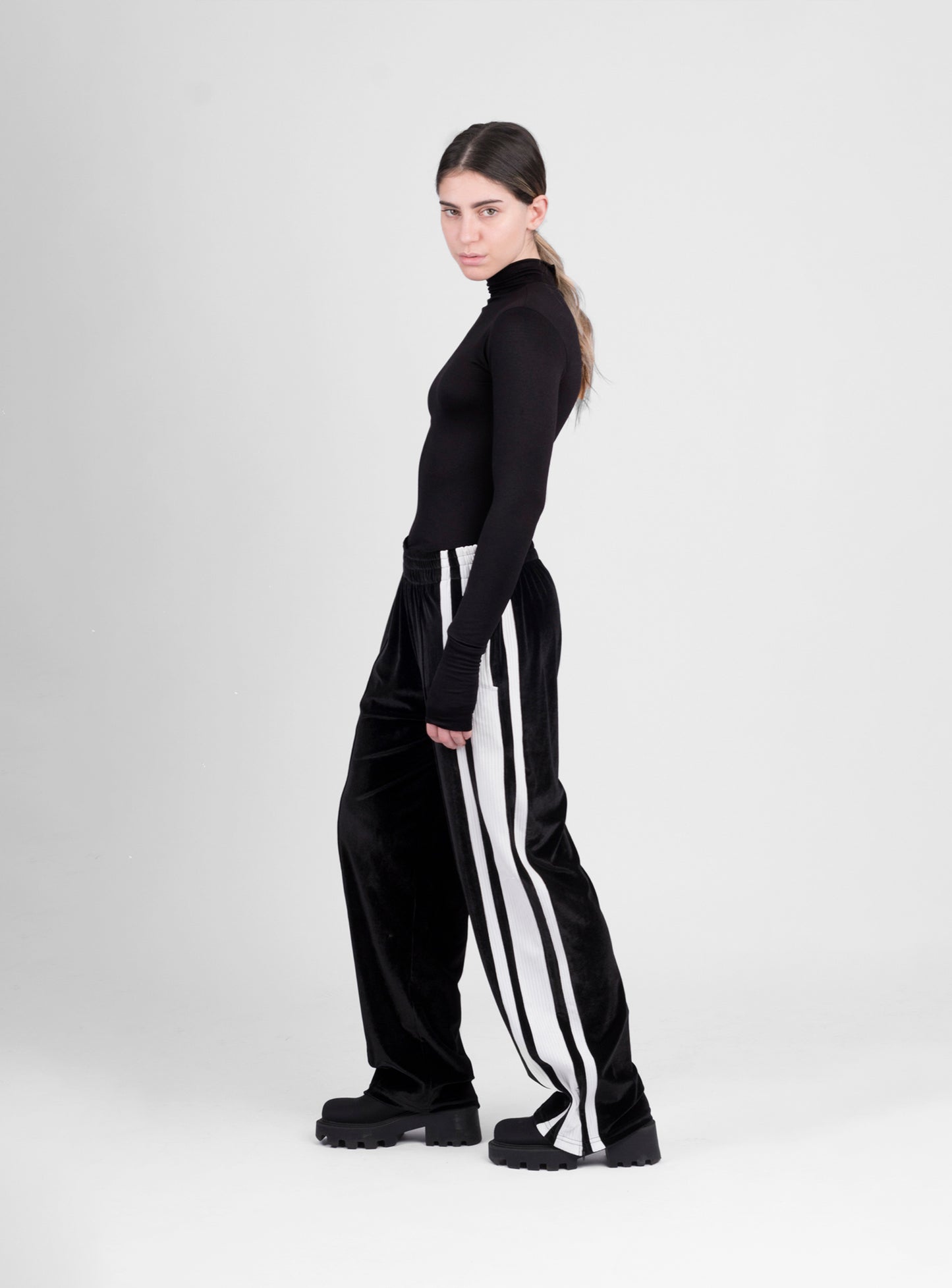 Pant. técnico velvet 2.0 negro