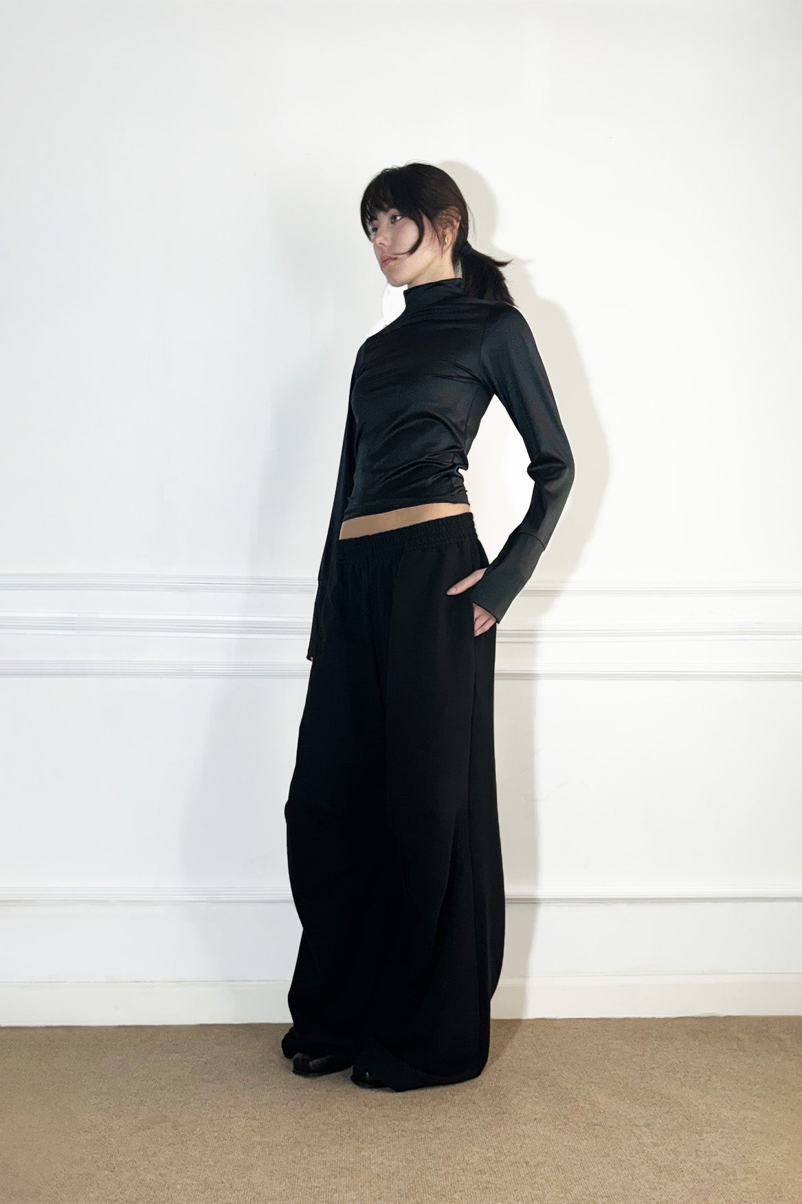 Polera Bolt negra