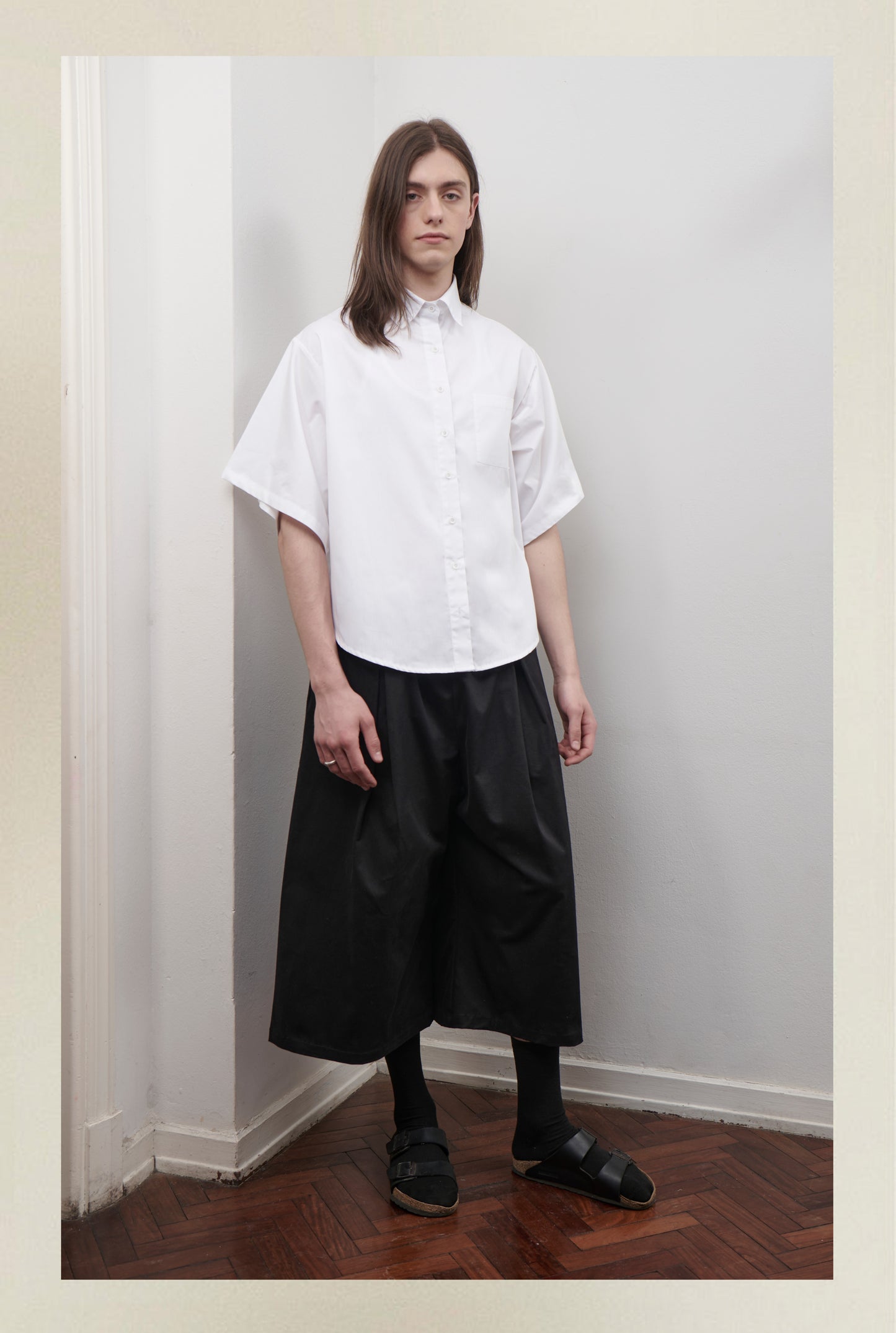 Bermuda sastrera unisex negra