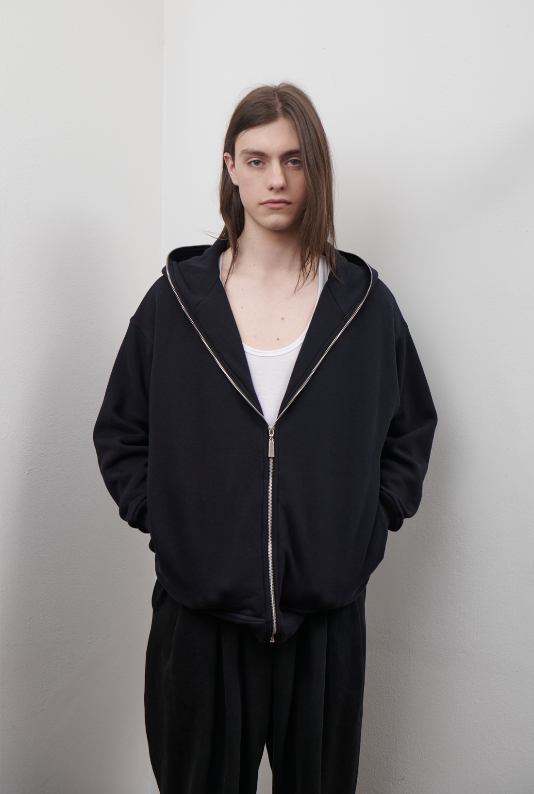 Campera hoodie oversize negro